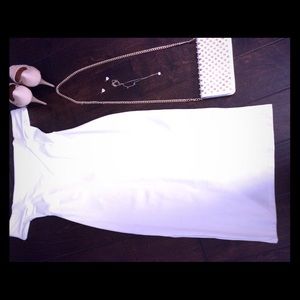 Perfect for the night out dinner dress